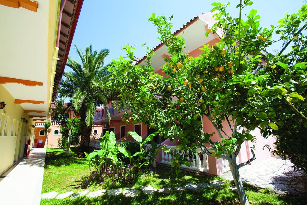 Valentinos Apartments Roda  Exterior foto